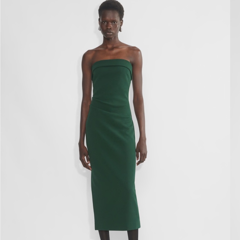 Green straplesss maxi dress